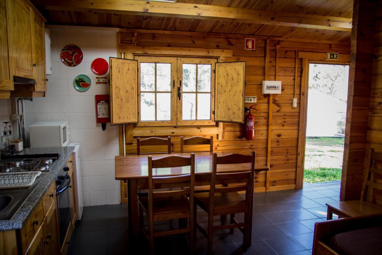 Xisto Camping Janeiro de Baixo Exterior photo